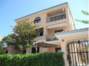 Apartment Elma 31 pax 1st floor