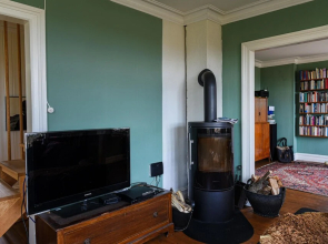 Nice Home in Hamburgsund With 5 Bedrooms and Wifi