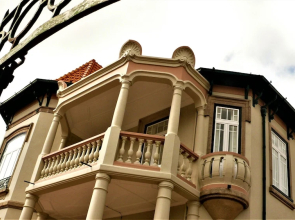 House Of Pandora Arts Mansion & Spa