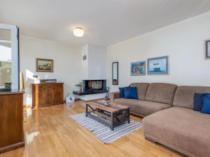 Awesome Home in Malinska With Wifi and 3 Bedrooms