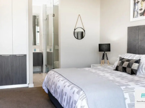 Menlyn Residence Luxury 2 Bed Apartment