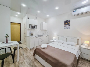 Lyubimyj dom on st. Izumrudnaya, 10