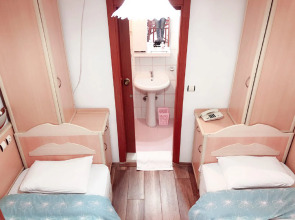 Hotel Karyatit Kaleiçi