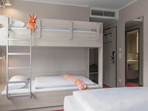 Serways Hotel Lüneburger Heide West