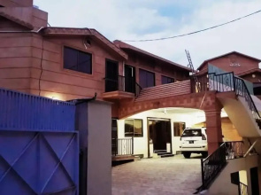 Golden Palace Guest House