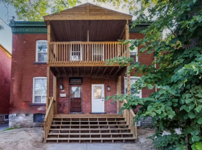 Modern 3BR Apartment With Netflix - Near Byward Market