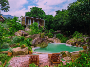 Long Hill Resort And Spa