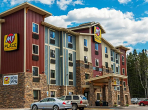 My Place Hotel - Marquette, MI