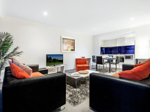 Circle on Cavill - Apartment Stay Private