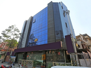 OYO 7790 Hotel Royal Height