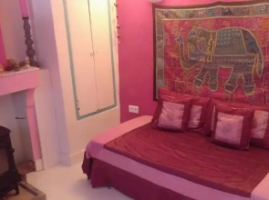 Bienvenue a la Source Dans Une Maison de Charme