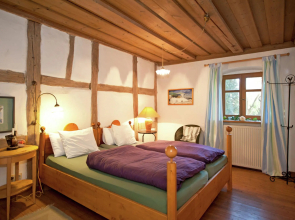 Gemutliches Ferienhaus mit Gartenlaube Amwaldrand