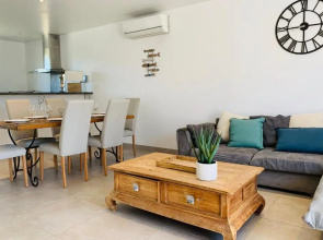 Agréable villa 3 chambres avec piscine chauffée Bonifacio
