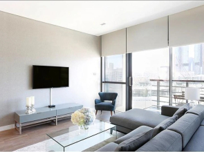 Nasma Luxury Stays - Cozy 2 Bed Apartment