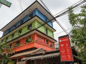 RedDoorz @ Jalan Jaksa