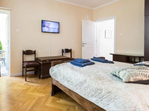 Bright and Cozy 2BD. Flat in Plovdiv City Centre