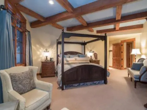 Autumn Ridge - 11 Br Home