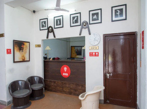 OYO 13357 Destiny Inn