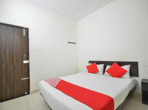 OYO Flagship 77505 Nakshatra Residency