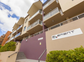 Executive Spacious Inner City Apartment