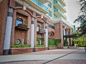 One Broadway Brickell Apartments by NUOVO