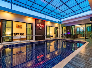 4 Bedroom Modern Pool Villa! (BL10)