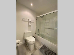 Yacht Club at Aventura 2 Bed 2 bath Luxurius Cozy Brand New 2020