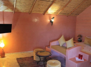 Villa des Senteurs - Paillotes and B b for a Stay With Family or Friends