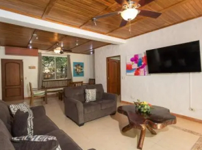 Casa Bamboo