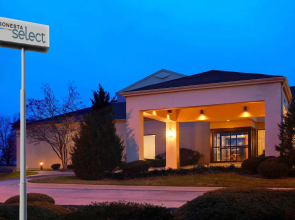 Spark by Hiton Bettendorf Quad Cities