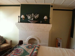 Hunter House Bed and Breakfast