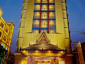 Hotel Yi Link