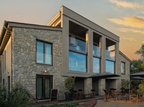 Sunset Villa