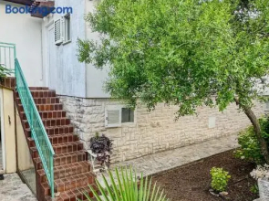 Apartments San Premantura