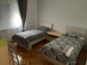 Apartment GREY