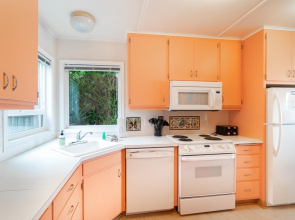 Agate Beach Oceanfront Lodge