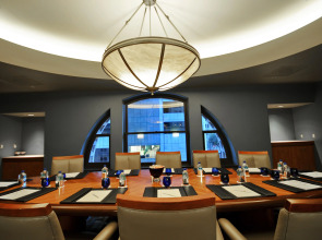 Magnolia Hotel Dallas Downtown