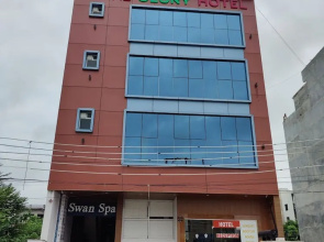 Divine Glory Hotel
