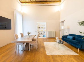 Moncada Suites & Apartments