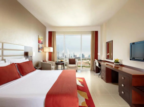 Отель Millennium Central Downtown