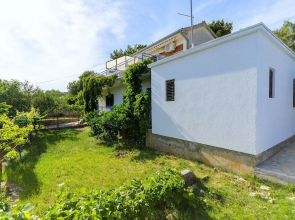 Apartments Ugrina