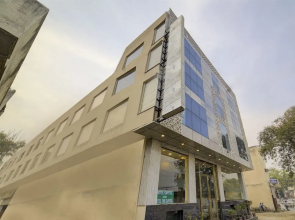 Hotel D'Capitol- Delhi Airport