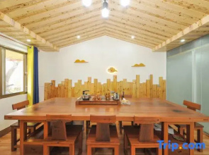Beihai Longtu Homestay (Silver Beach Scenic Area)