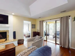 1054 Sparrow Pond Cottage