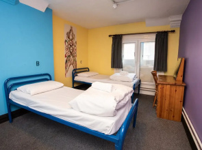 Kinlay House Hostel