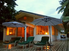 White House, Batangas