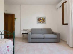 Villa Chiaraluna(To Make Arrangement For Check In Please Contact The Property At Least 5 Days In Advance)