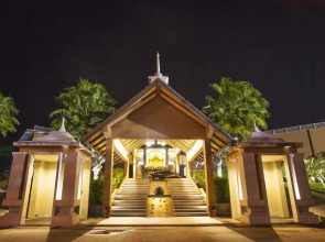 Отель Rawai Palm Beach Resort