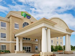 Holiday Inn Express Hotel & Suites Vernon College Area by IHG