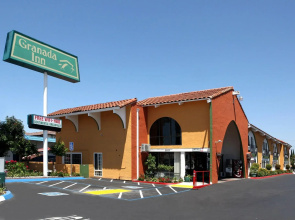 Granada Inn